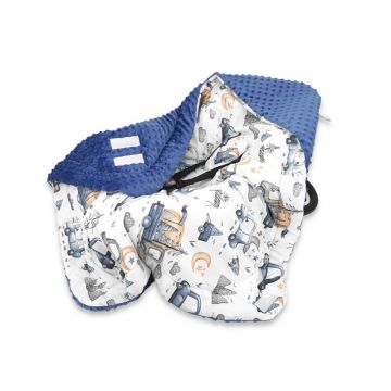 Paturica calduroasa, MimiNu, Pentru scoica, scaun auto/carucior, Cu gluga si urechi, Dimensiune 90x90 cm, Din Minky + Bumbac, Materiale certificate Oeko Tex Standard 100, Design, Cars Blue