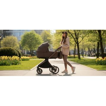 Carucior 2 in 1 Adamex Bianco Deluxe Collection cu suspensii, maner reglabil, certificat EN18882022 pana la 22 kg, Chocolate Brown