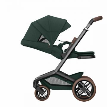 Carucior pentru copii Maxi-Cosi Fame Twillic Graphite reversibil, cu suspensii, maner reglabil, iluminare frontala, greutate admisa 22 kg