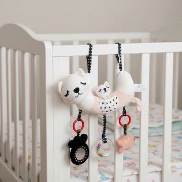 Pandantiv senzorial Bocioland Mother Cat, pentru carucior si patut