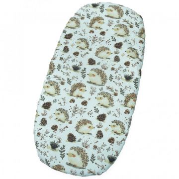 Cearceaf cu banda elastica pentru carucior copii Kerstin Hedgehog, realizat din bumbac 100, dimensiune 80 x 38 cm