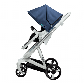 Carucior Bebumi Space 2 in 1 Navy cadru silver Carucior Bebumi Space 2 in 1 Navy cadru silver